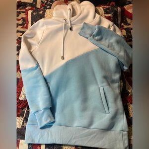 Women's hooded shirt,  used white & blue, Large